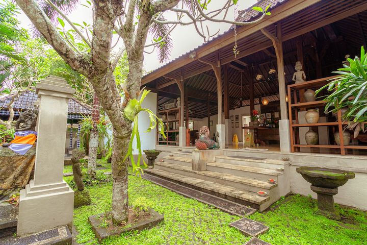 Alam Puisi Villa