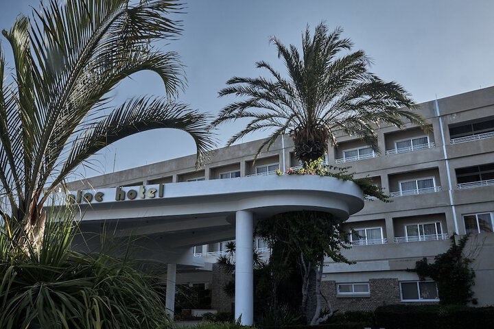 Aloe Hotel