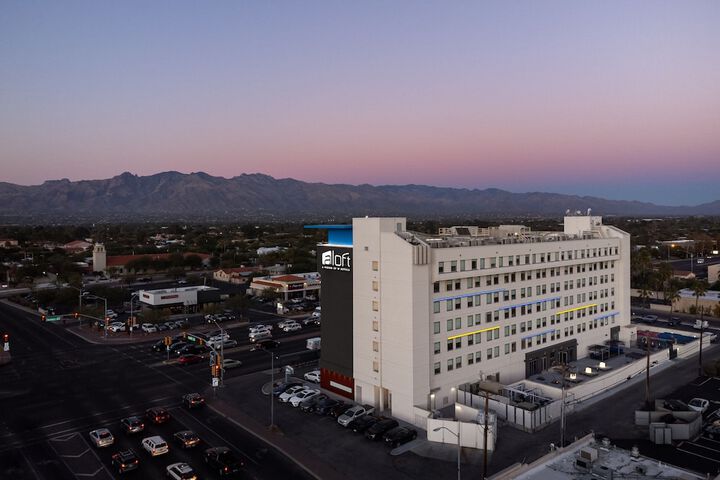 Aloft Hotel Tucson University