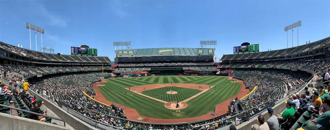 Oakland Arena & Oakland-Alameda County Coliseum